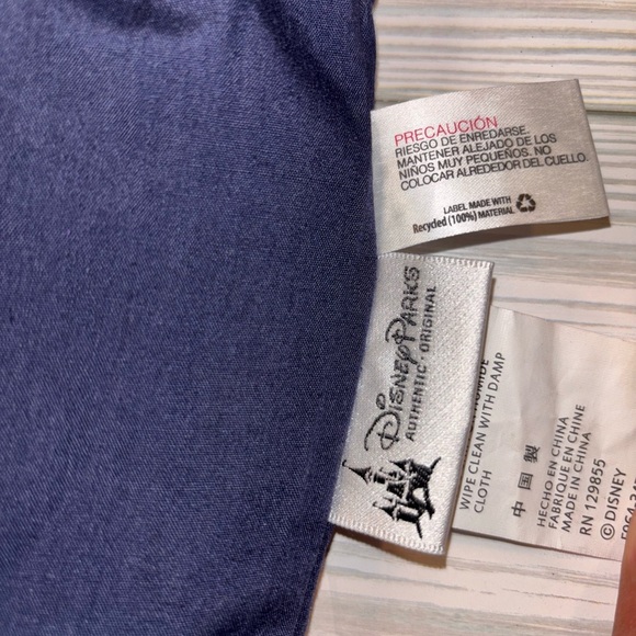 Walt Disney World character drawstring backpack - Picture 4 of 6